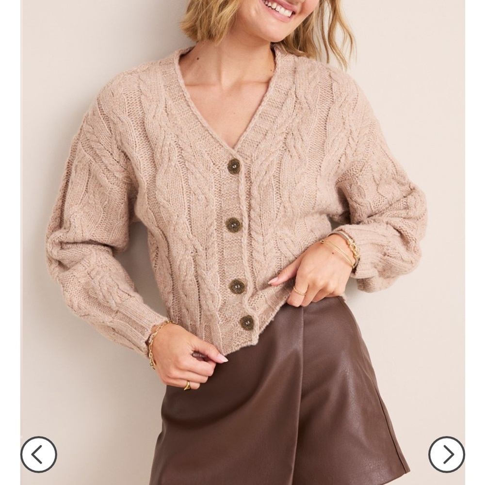 Francesca's Collections Beige Cable Knit Cardigan